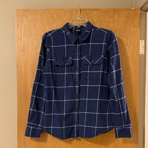 Patagonia Organic Cotton Dark Blue Plaid Button Down Blouse